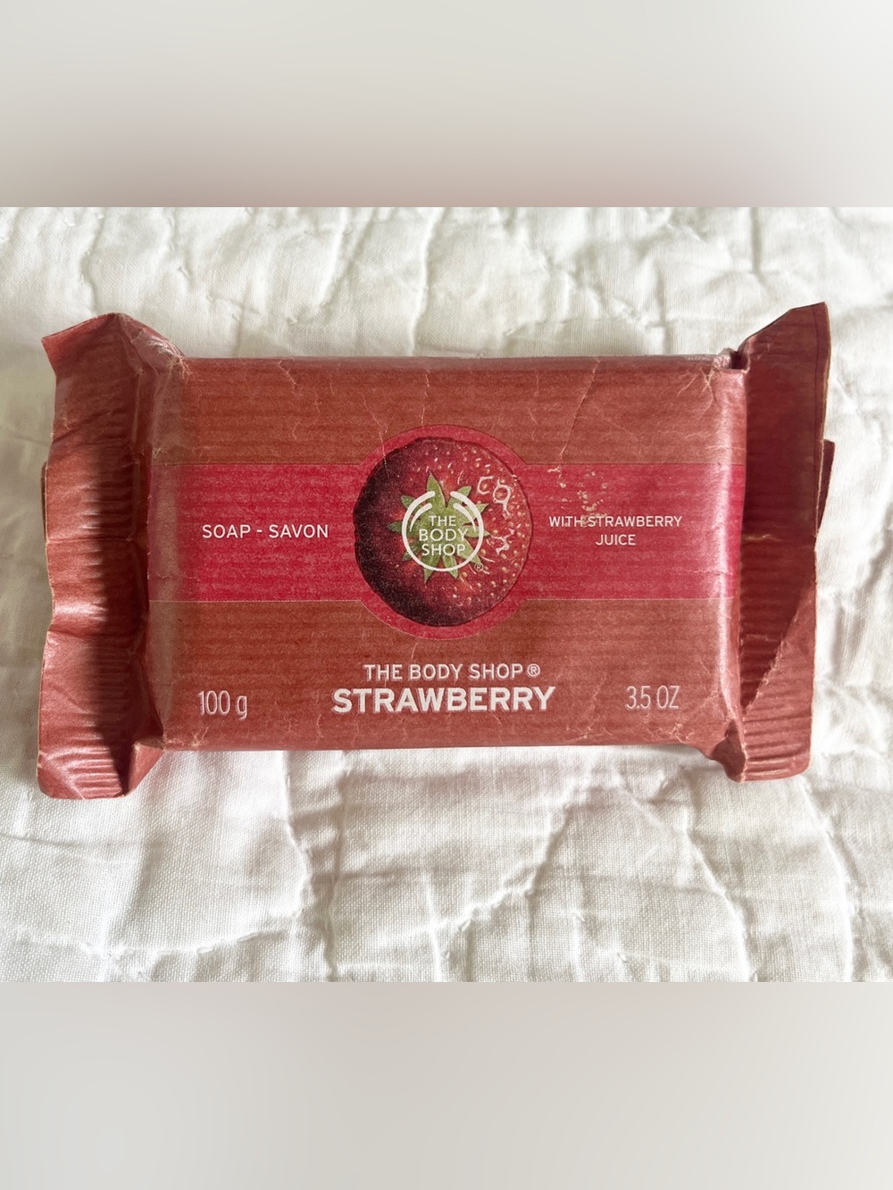 New THE BODY SHOP Discontinued Strawberry Bar Soap Strawberry Juice 3.5 oz